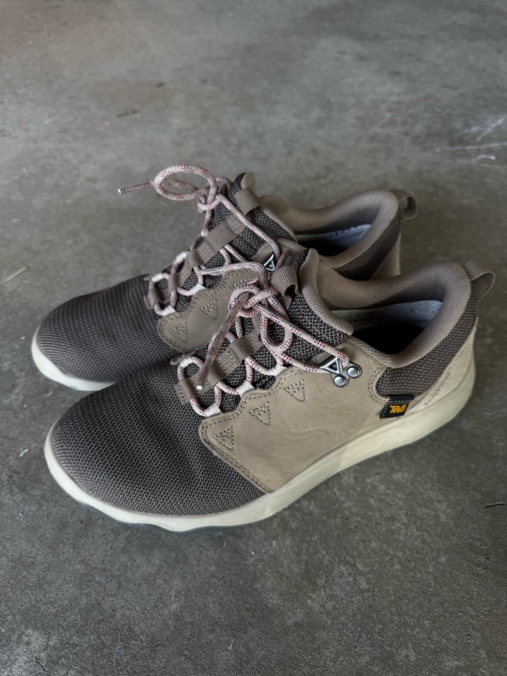 Teva Taupe Brown Arrowood Hiking Sneaker